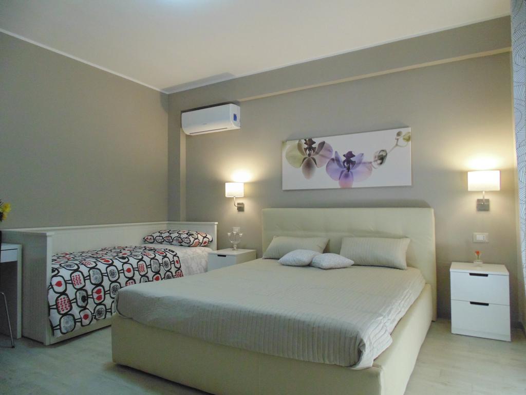Bed and Breakfast Attico Del Sole Rometta Marea Zimmer foto