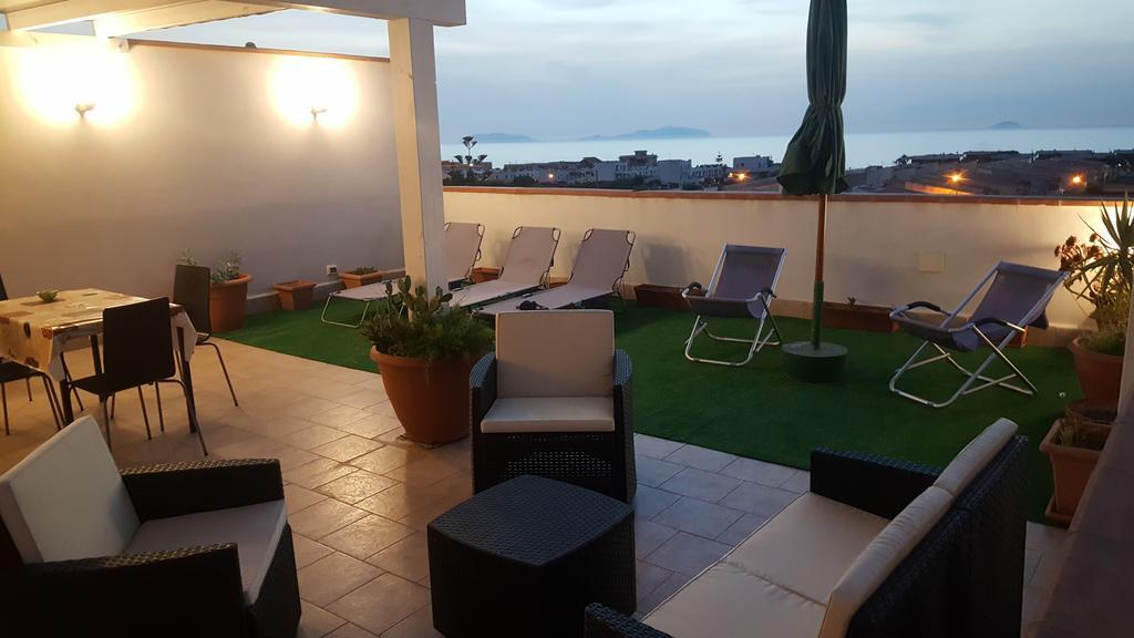 Bed and Breakfast Attico Del Sole Rometta Marea Exterior foto